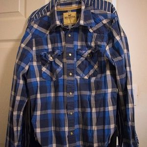 Hollister Blue Plaid Button Down Shirt w/Pockets